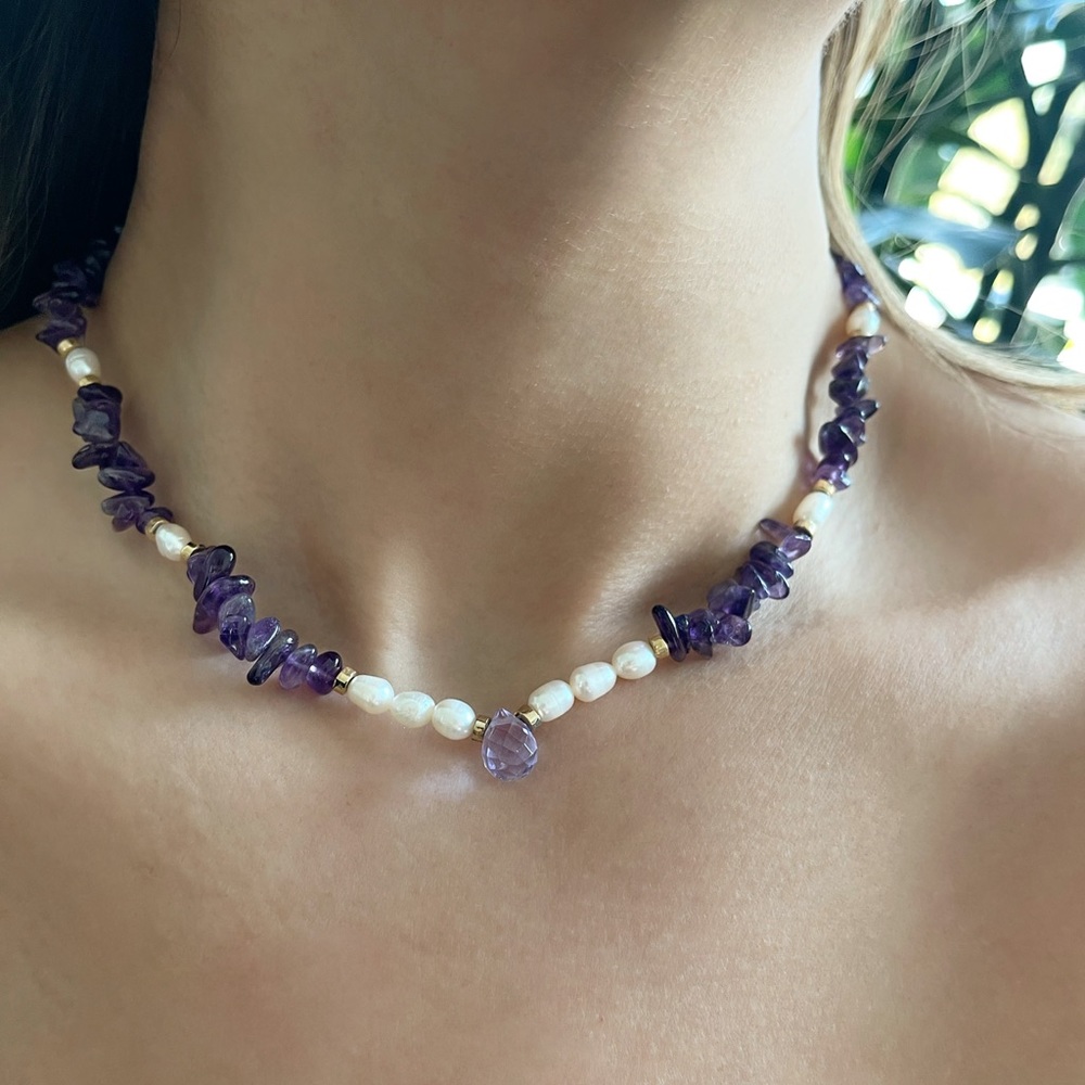 Beaded necklace